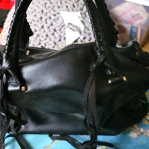 Vegan black urban expressions purse